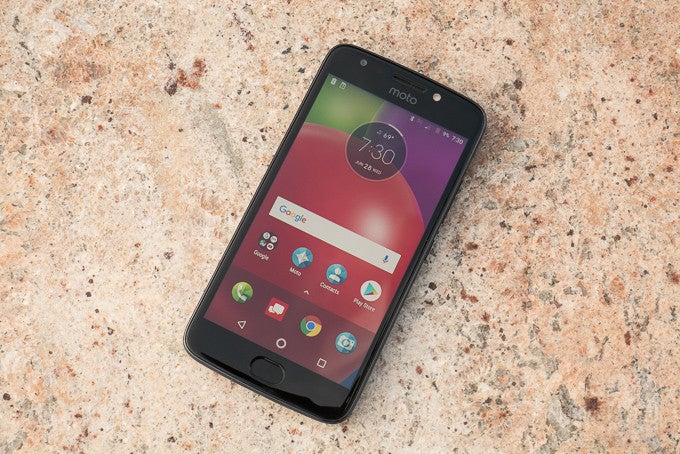 Sandy Verplicht dwaas Motorola Moto E4 Review - PhoneArena