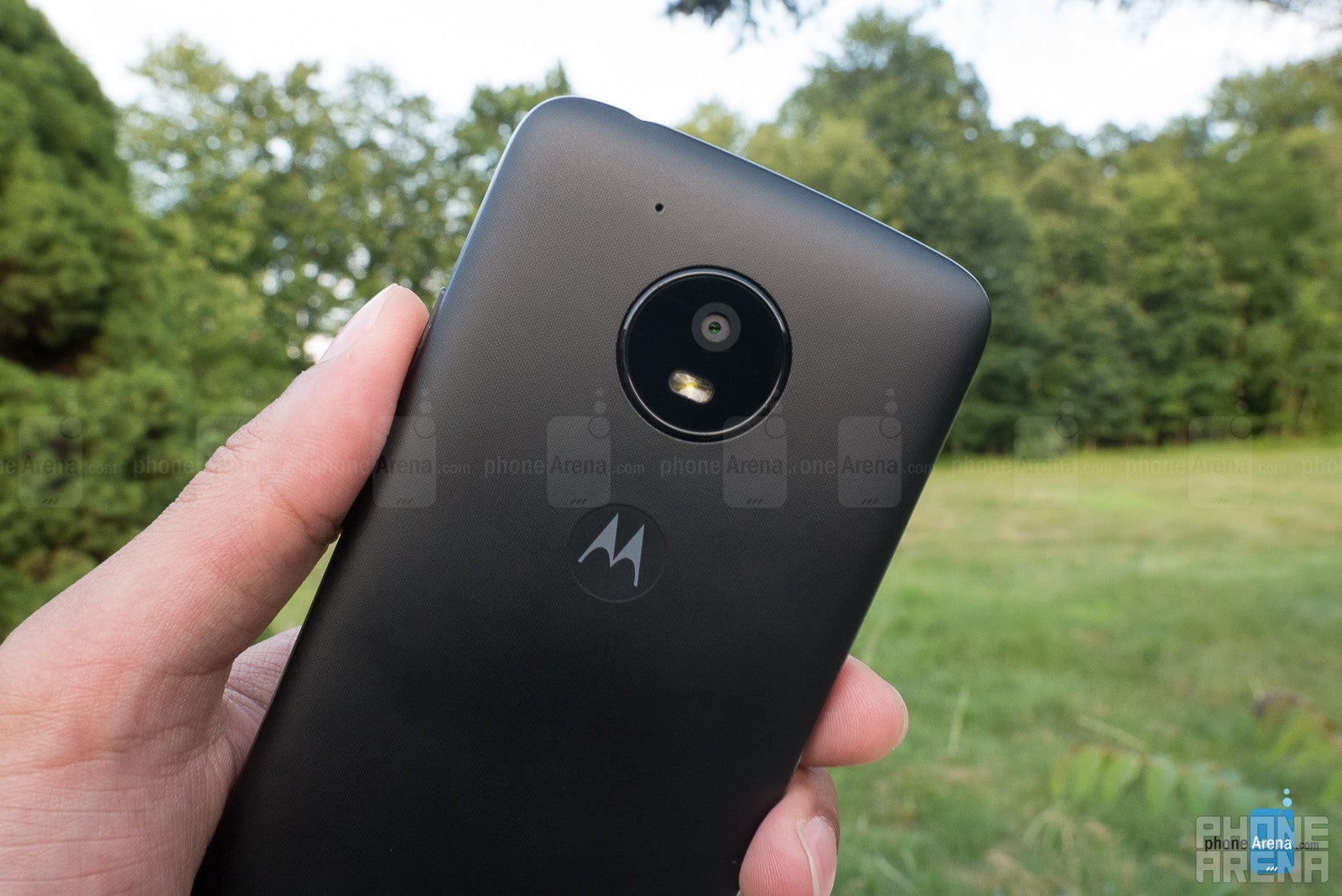 Motorola Moto E4 Review