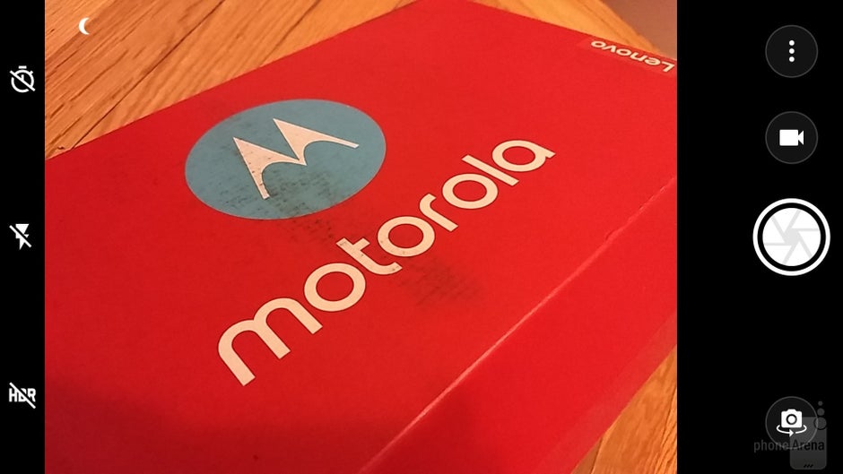Camera app interface - Motorola Moto Z2 Play Review