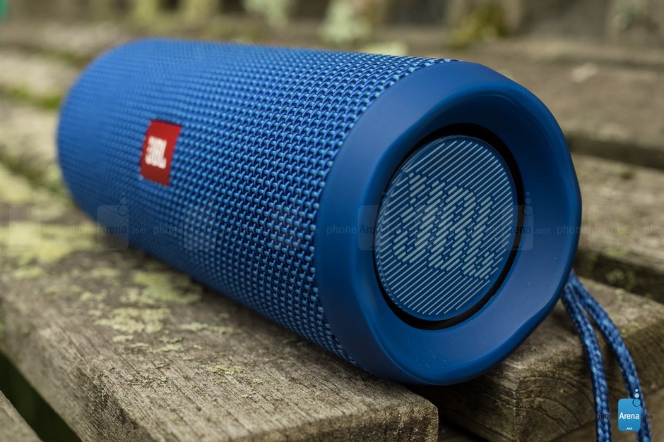 løst høst gas JBL Flip 4 Bluetooth speaker Review - PhoneArena