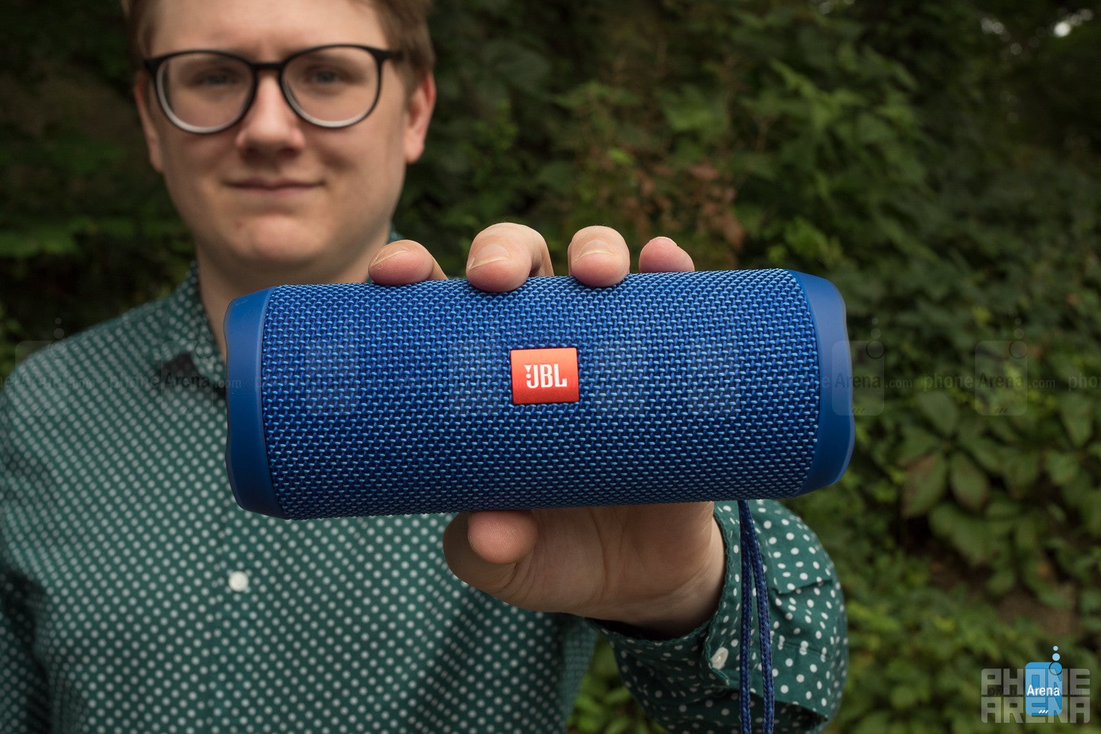 JBL Flip 4 Bluetooth speaker Review