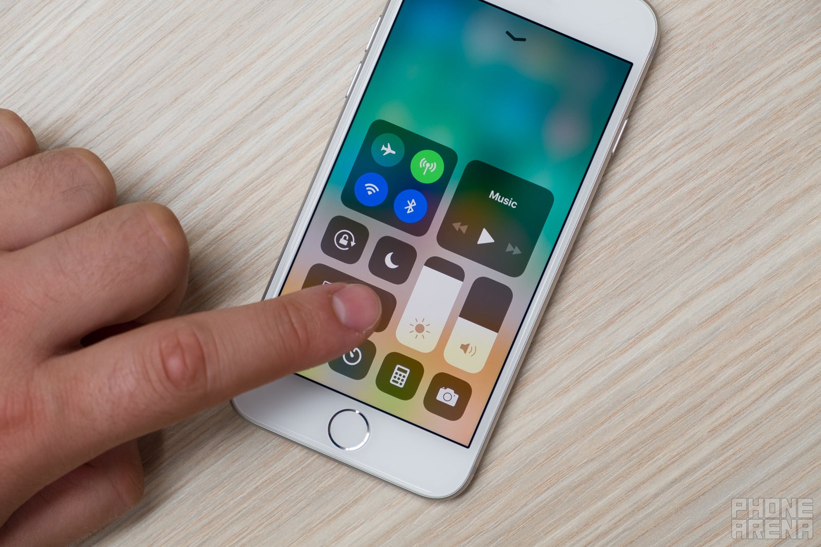 Apple iPhone 8 Review
