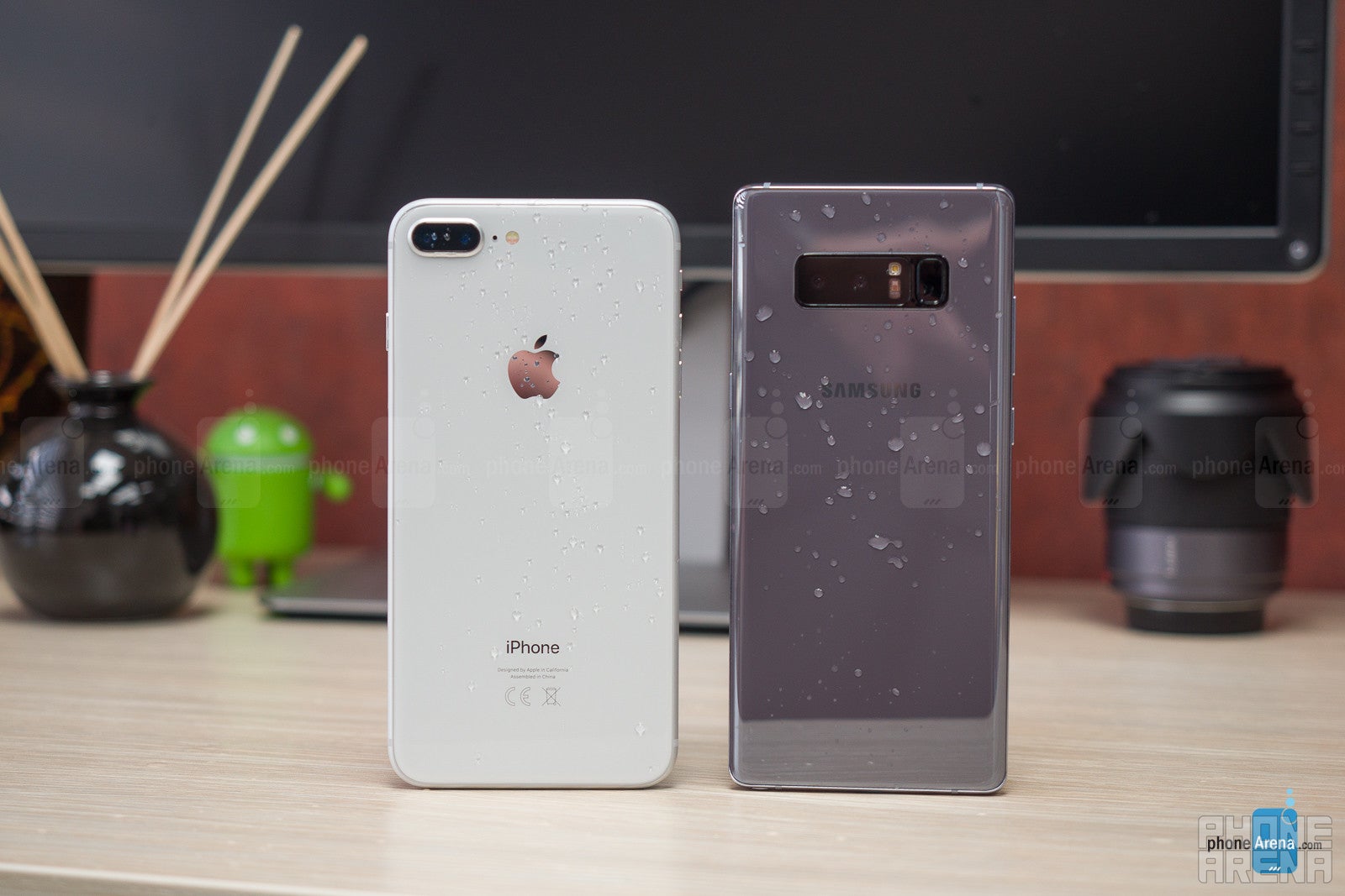 Apple iPhone 8 Plus vs Samsung Galaxy Note 8