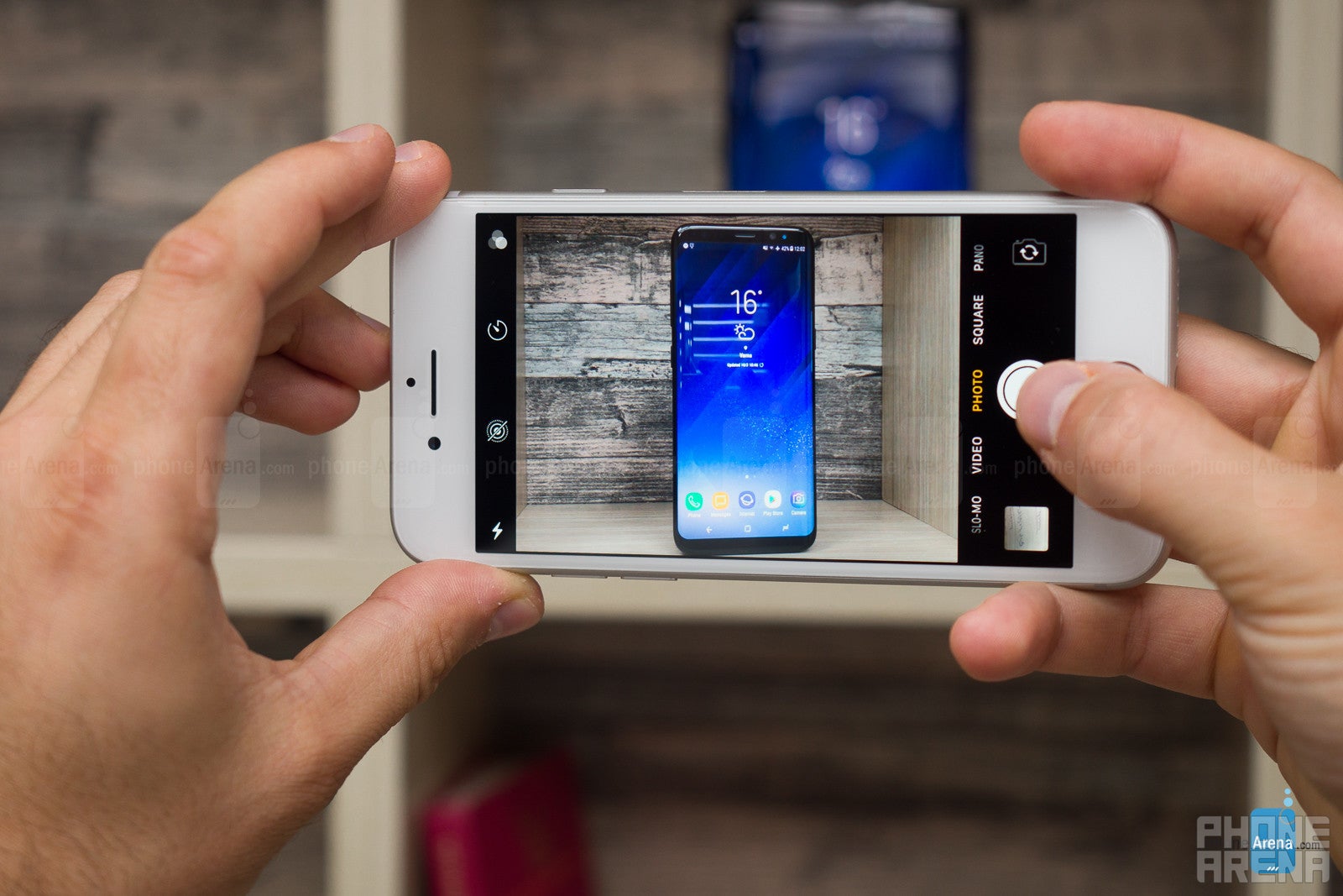 Apple iPhone 8 vs Samsung Galaxy S8