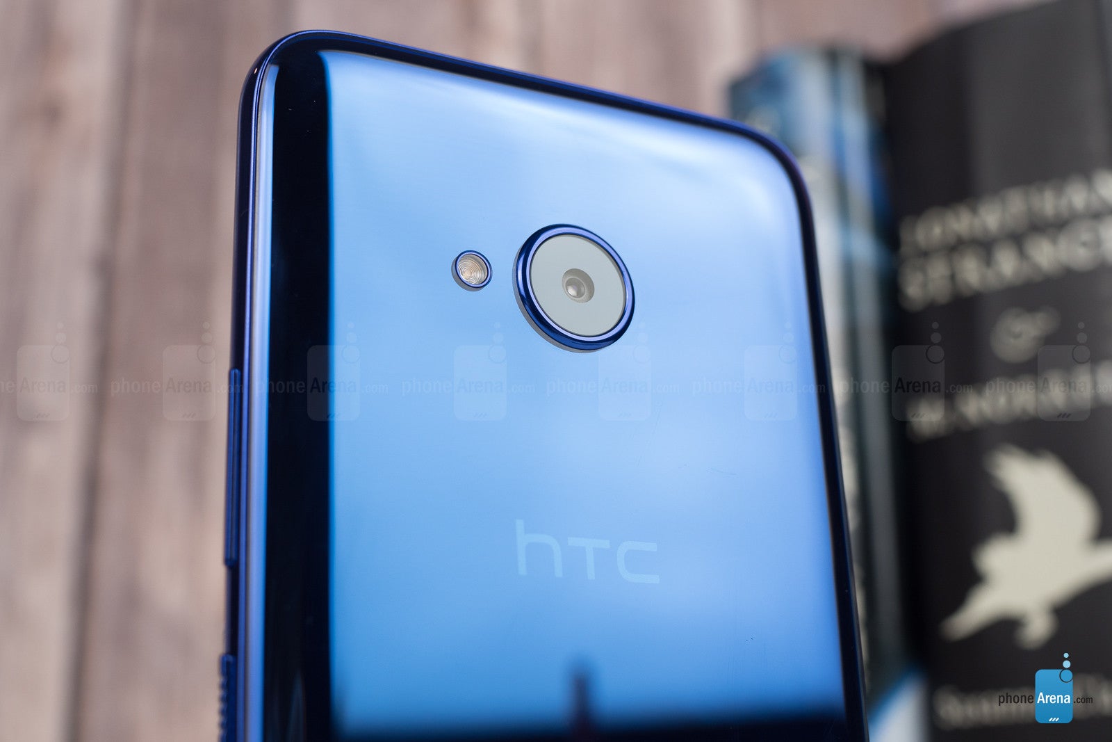 HTC U11 Life Review