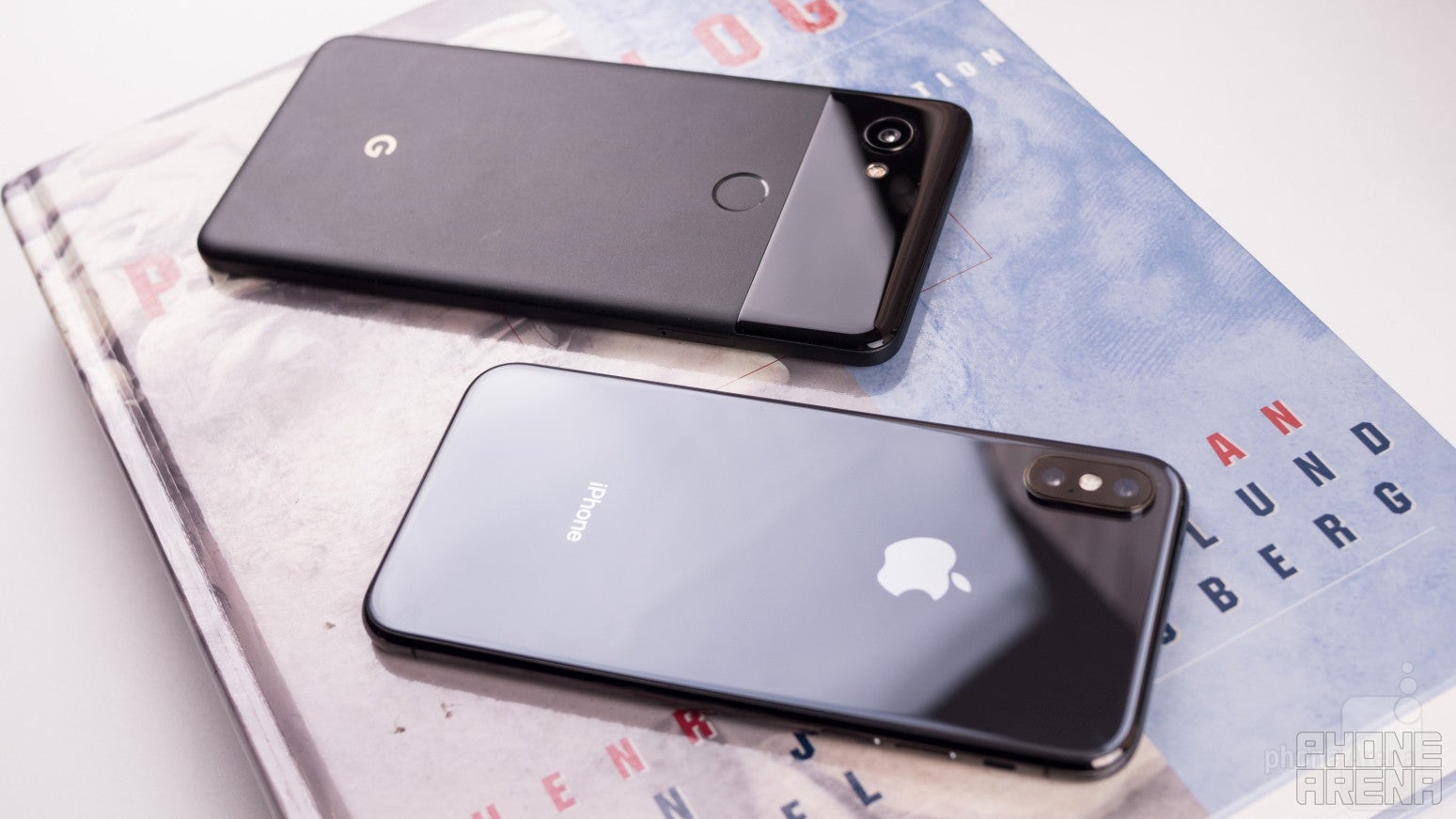 Apple iPhone X vs Google Pixel 2 XL