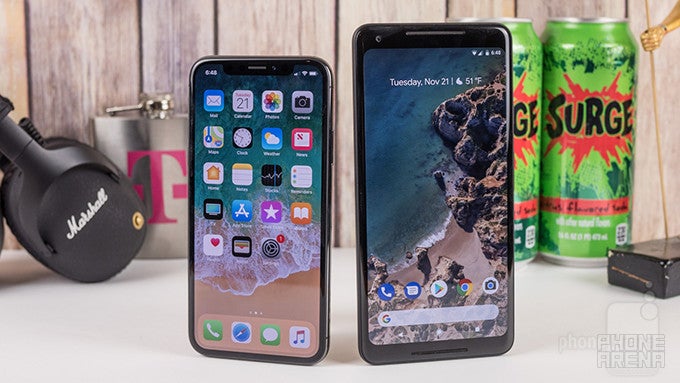 Apple iPhone X vs Google Pixel 2 XL