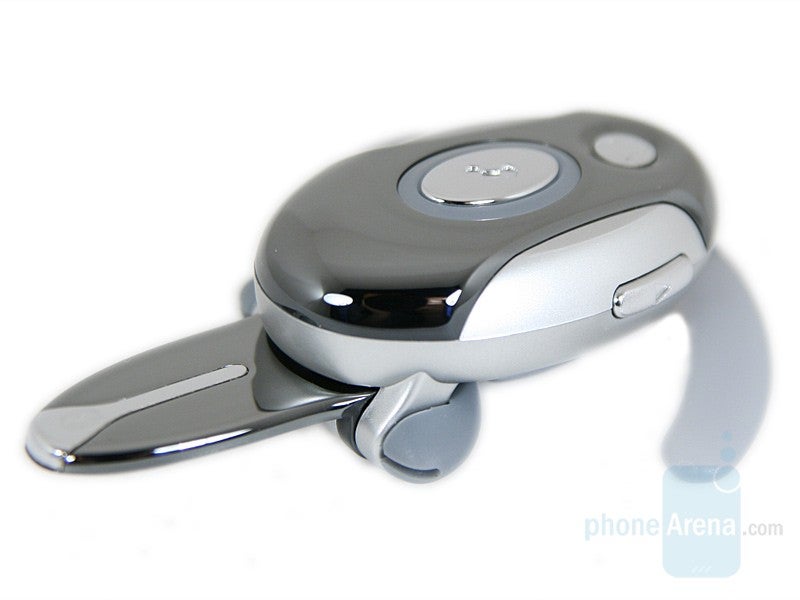 Motorola H700 Review PhoneArena