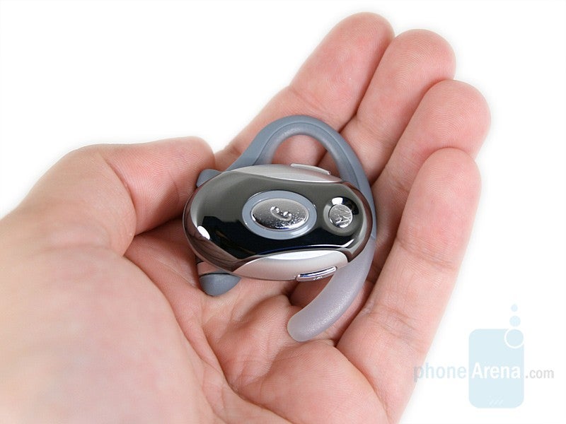 Motorola H700 Review PhoneArena