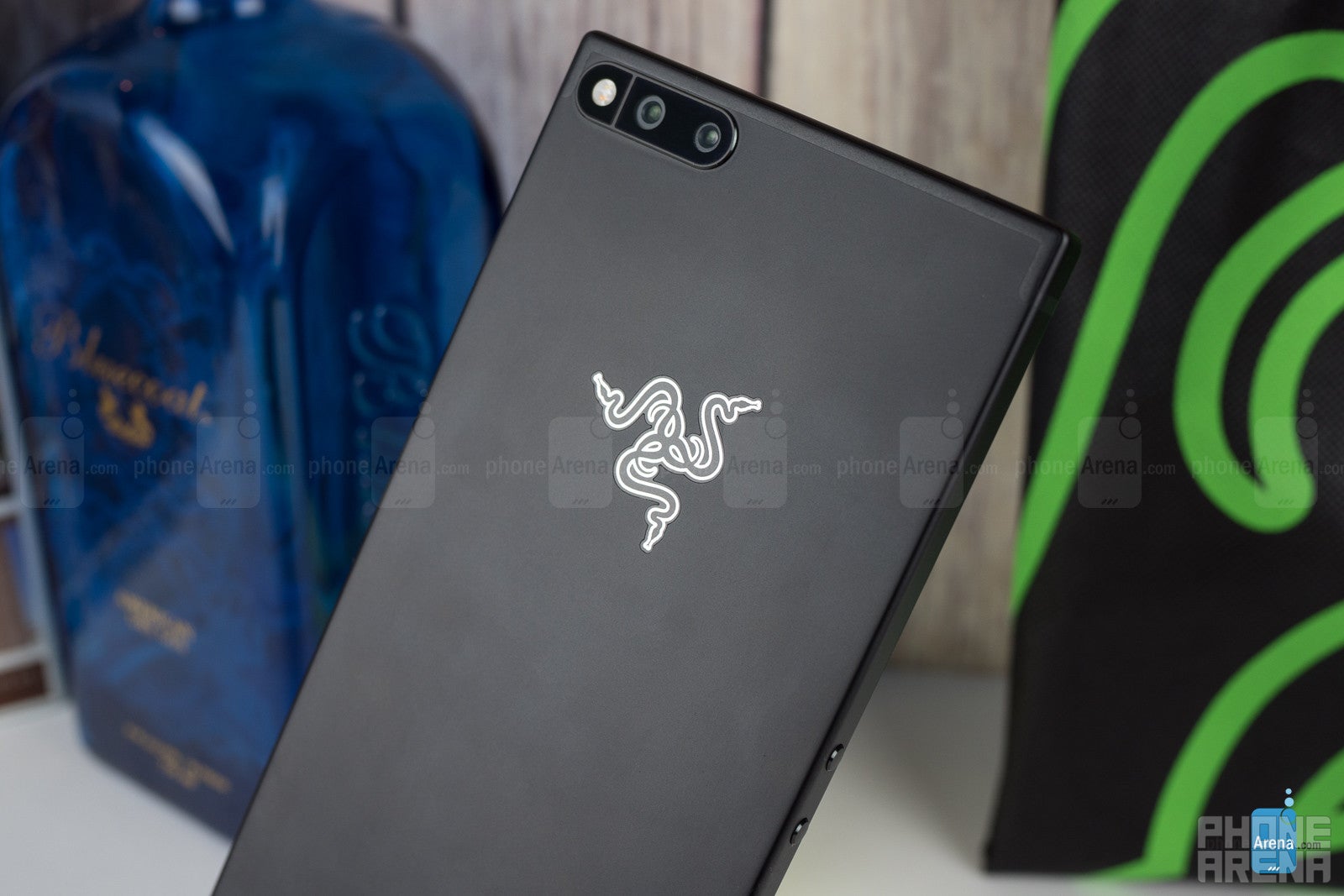 Razer Phone Review - PhoneArena