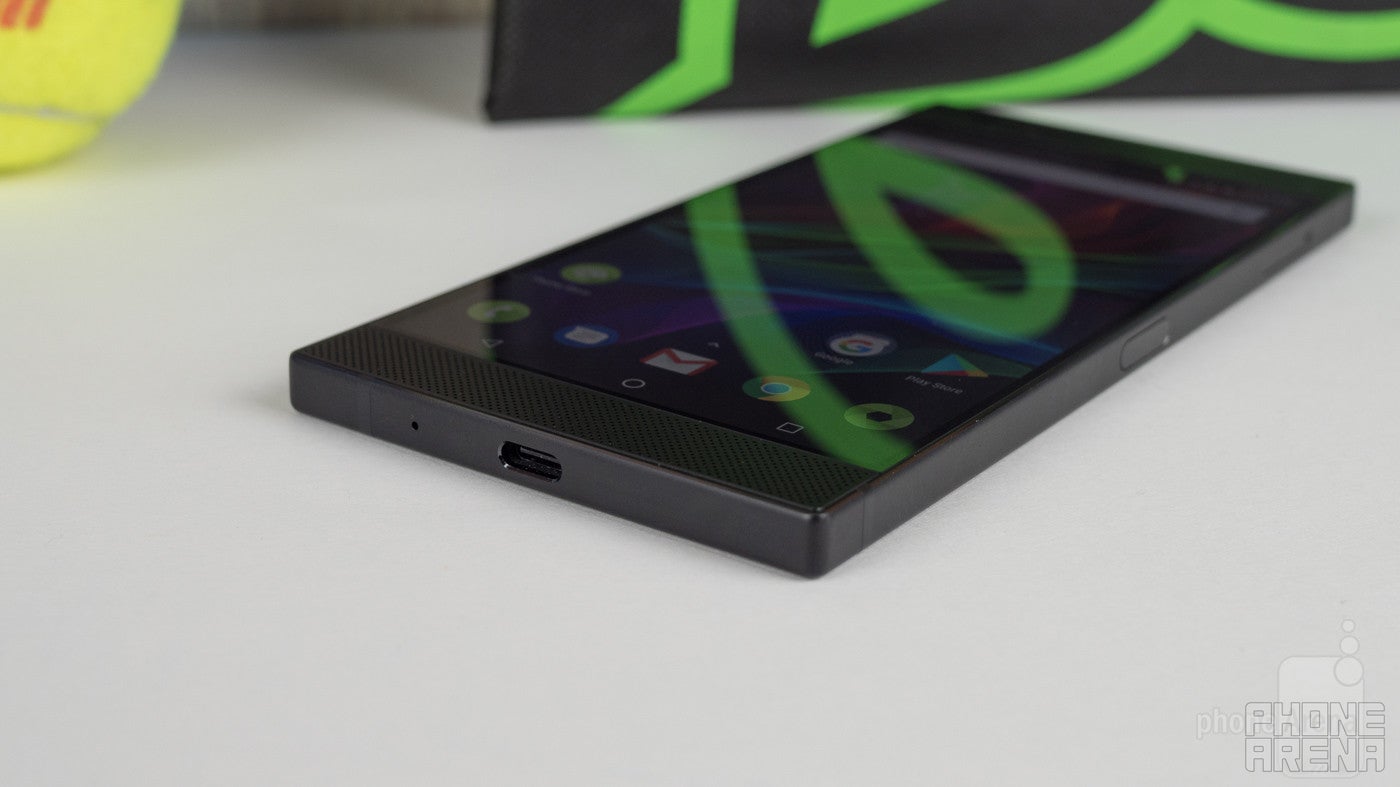 Razer Phone 2017 Smartphone Review -  Reviews