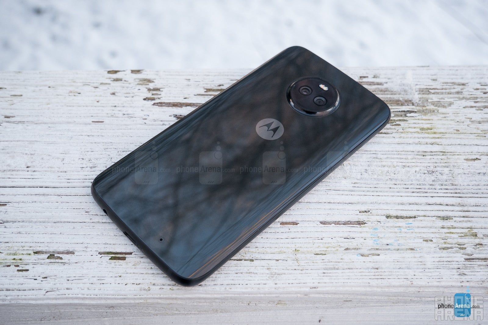 Motorola Moto X4 Review