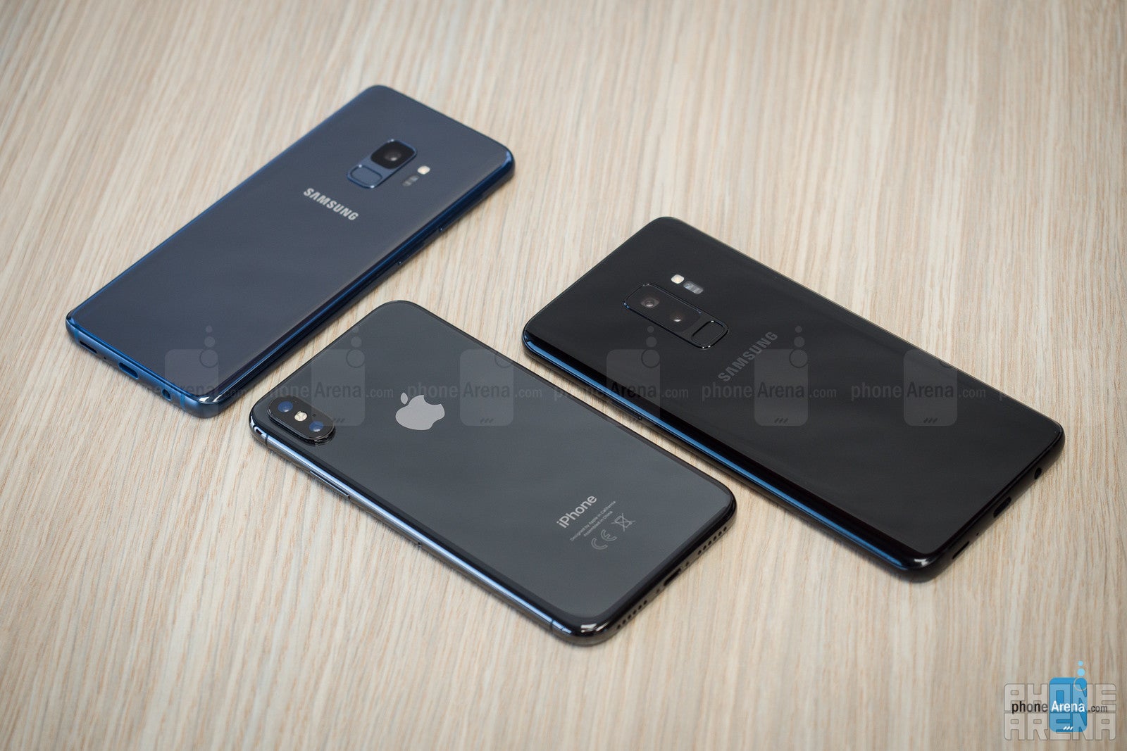 Samsung Galaxy S9 and S9+ vs Apple iPhone X