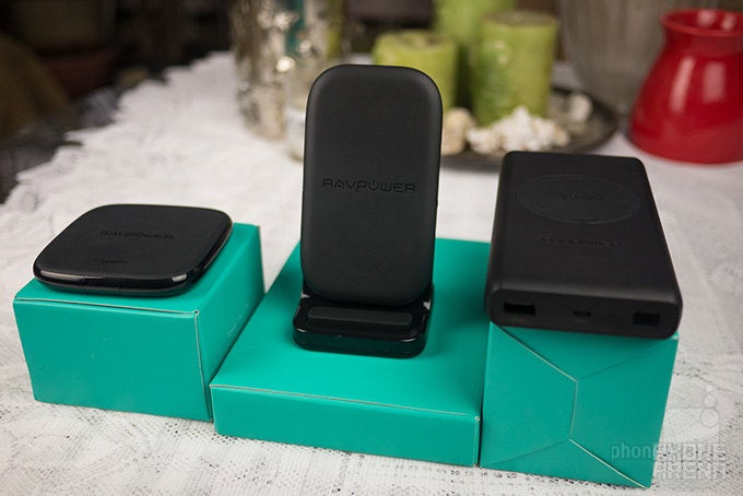 RAVPower HyperAir Charging Pad, Stand, Power Bank Review