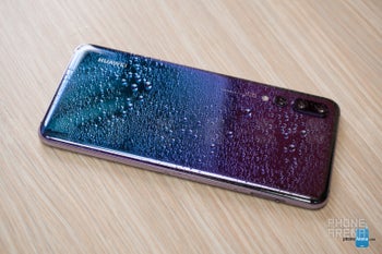 The Huawei P20 Pro is now down to $770 on eBay! - PhoneArena