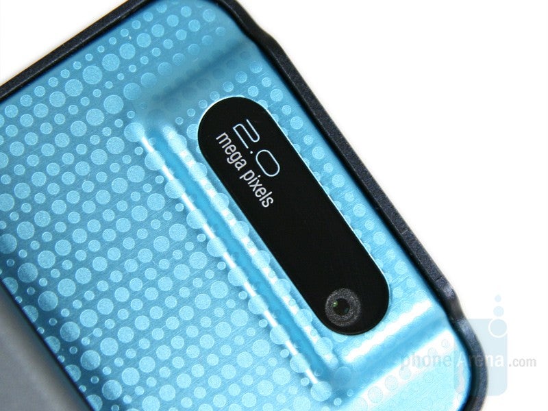 2 Megapixel Camera lens - Sony Ericsson W580 Review