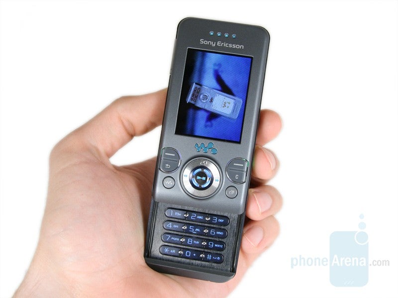 Sony Ericsson W580 Review