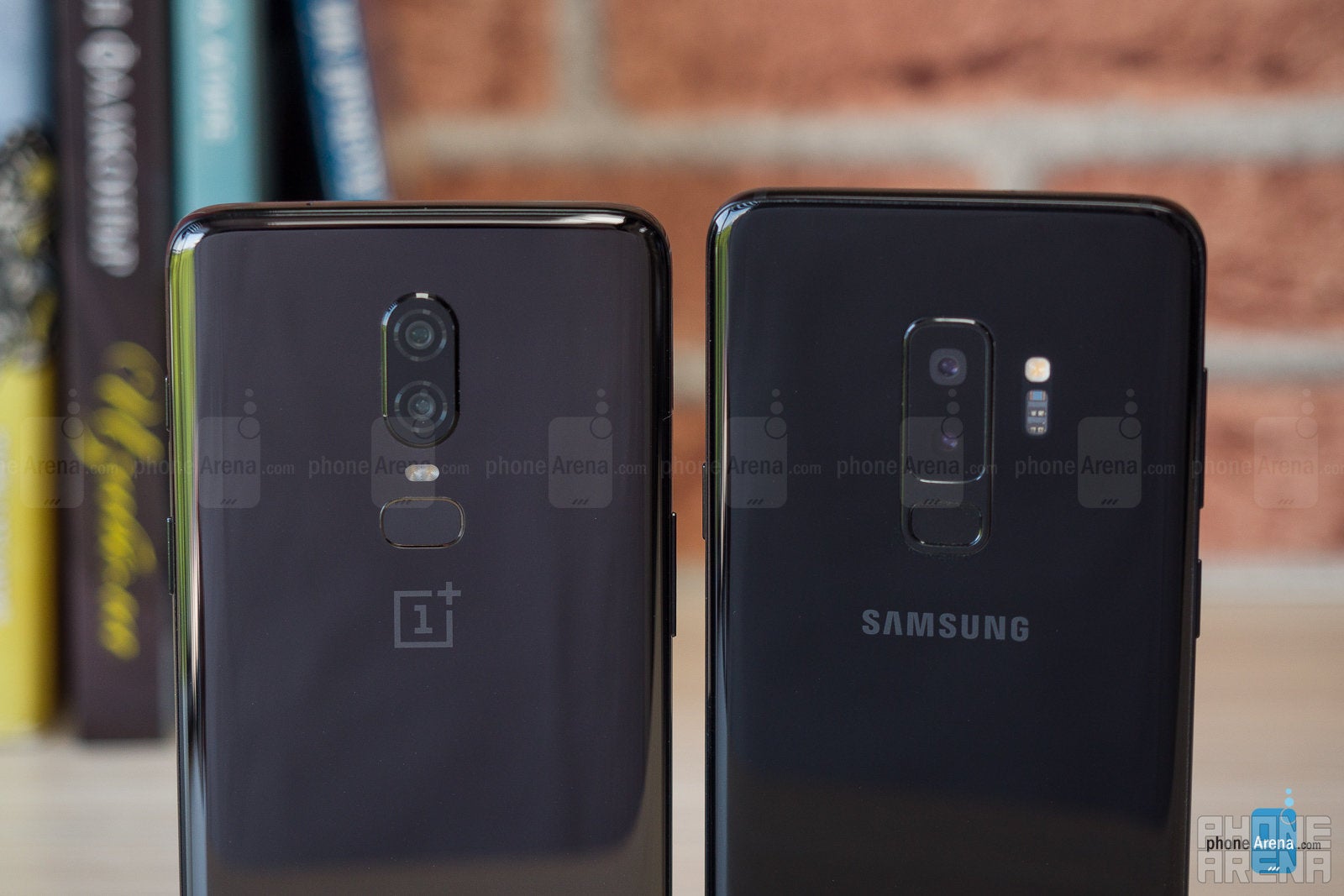 OnePlus 6 vs Samsung Galaxy S9+