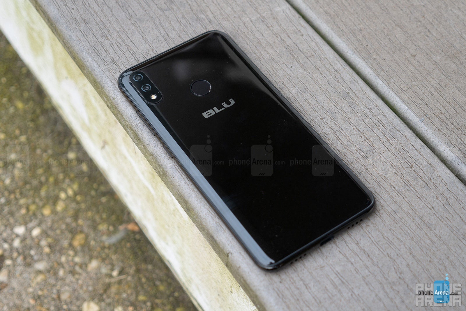 BLU Vivo XI+ Review