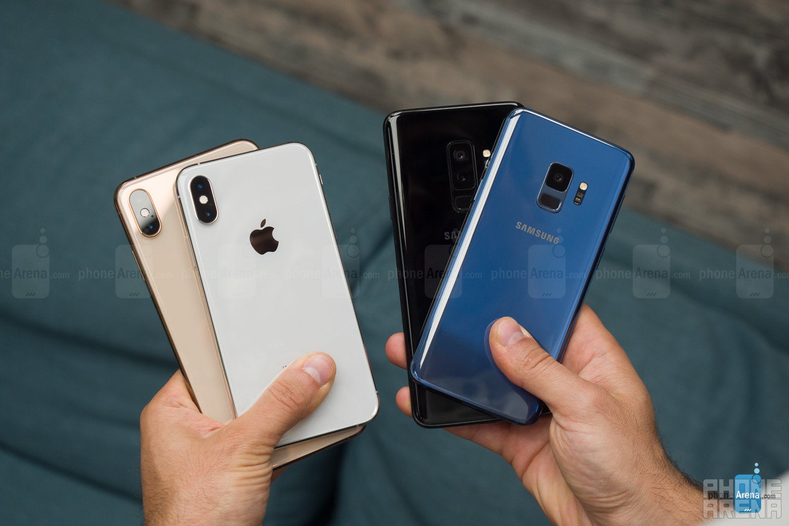 Apple iPhone XS / Max vs Samsung Galaxy S9 / S9+