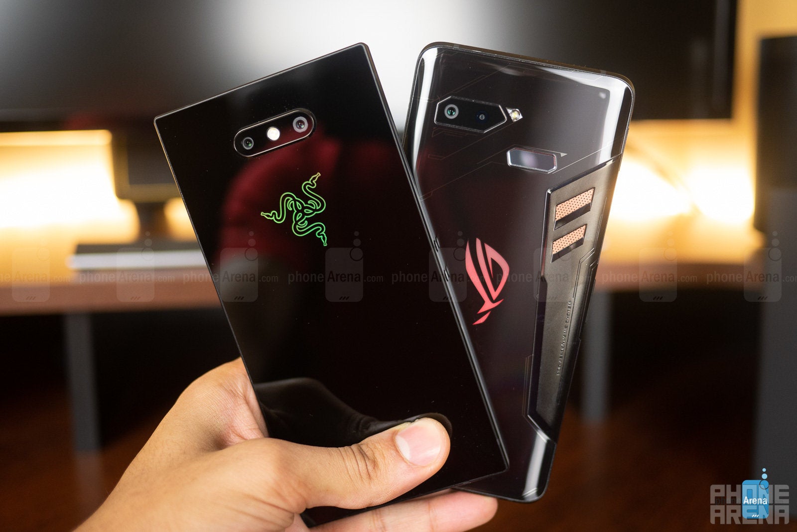Razer Phone 2 vs Asus ROG Phone