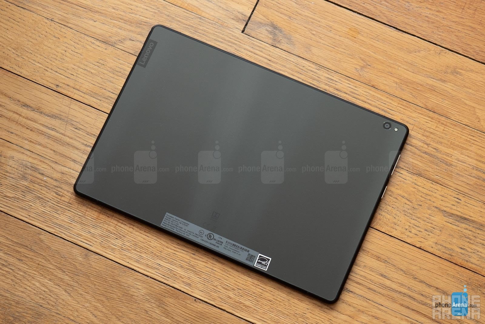 Lenovo Smart Tab P10 Review