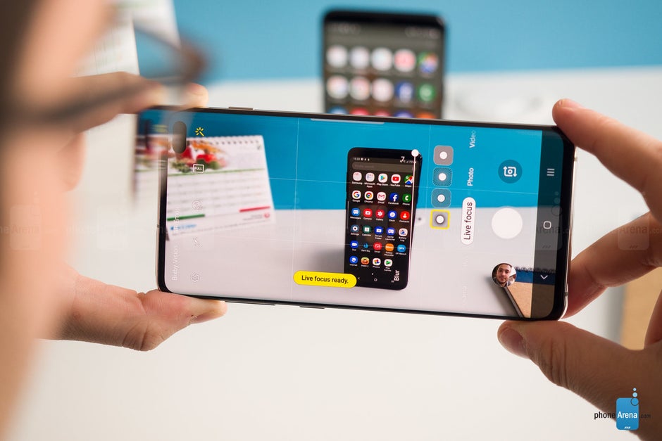Samsung Galaxy S10 And S10 Vs Galaxy S9 And S9 Phonearena Samsung Galaxy S10 And S10 Vs Galaxy S9 And S9 Phonearena