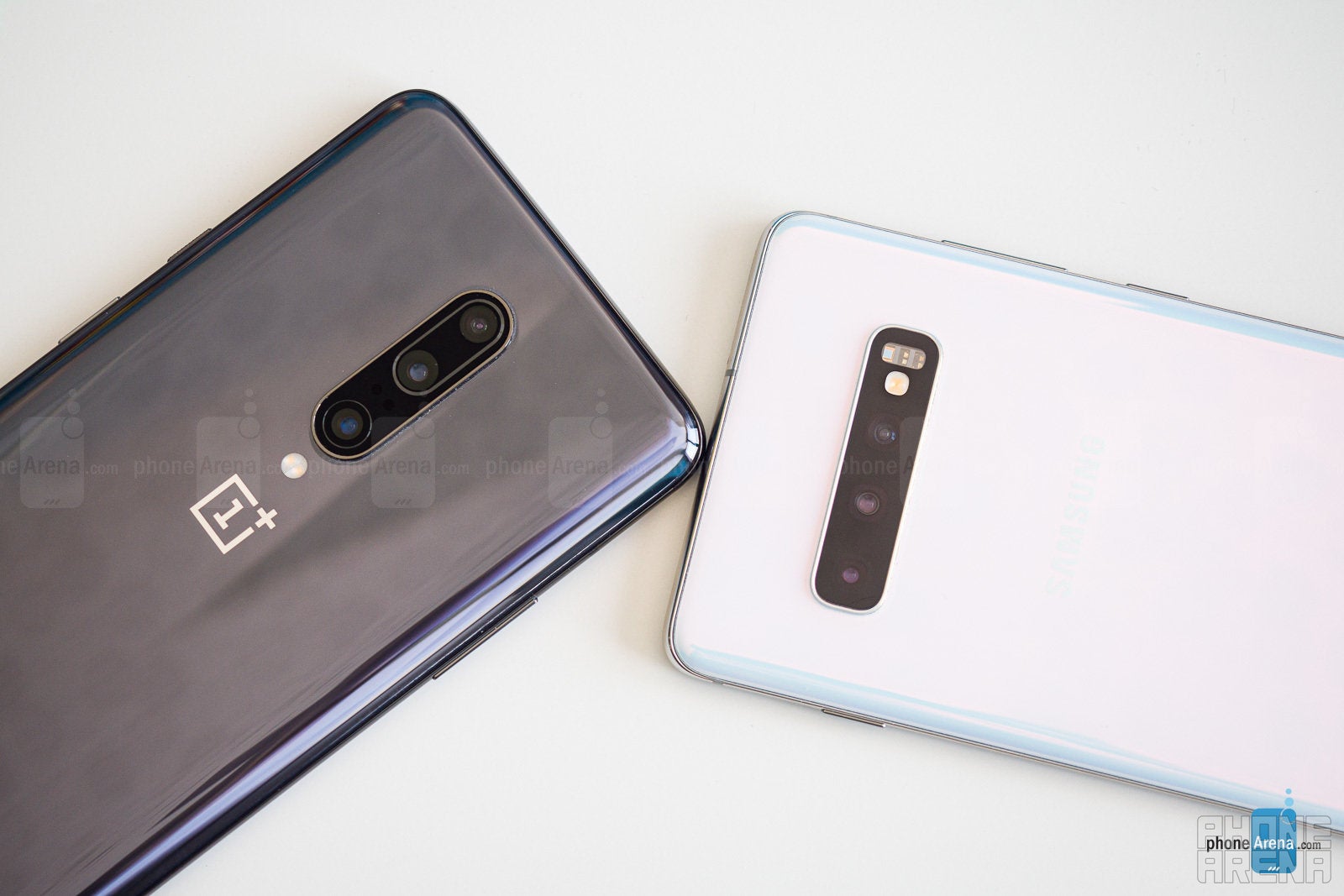 OnePlus 7 Pro vs Samsung Galaxy S10+: edging it out