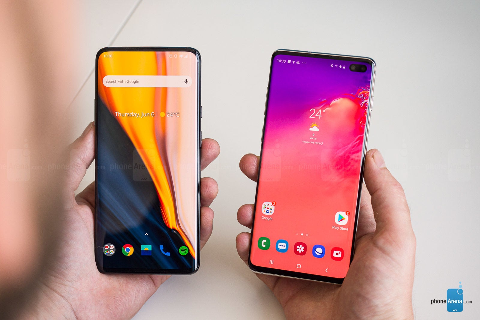 OnePlus 7 Pro vs Samsung Galaxy S10+: edging it out