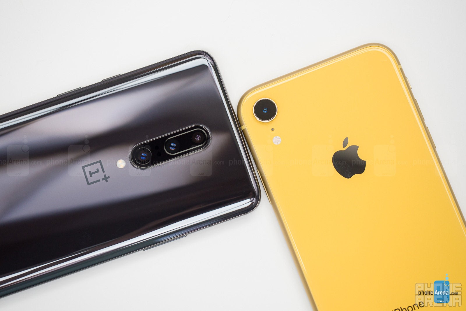 OnePlus 7 Pro vs Apple iPhone XR