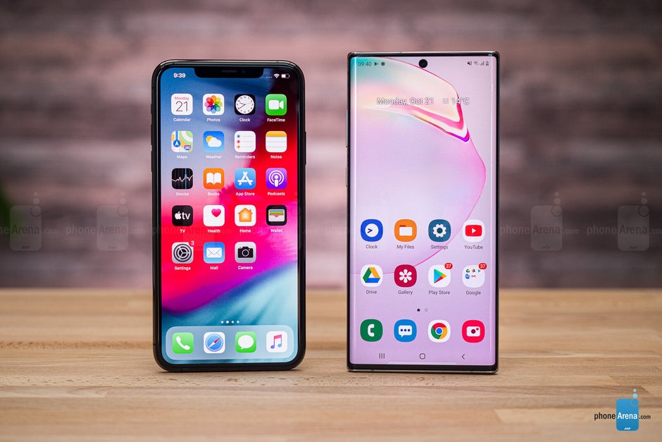 Iphone 13 note pro. Galaxy Note 10 iphone 11. Samsung Galaxy Note 10 vs iphone 11. Iphone Galaxy Note 10. Samsung Galaxy Note 11 Plus.