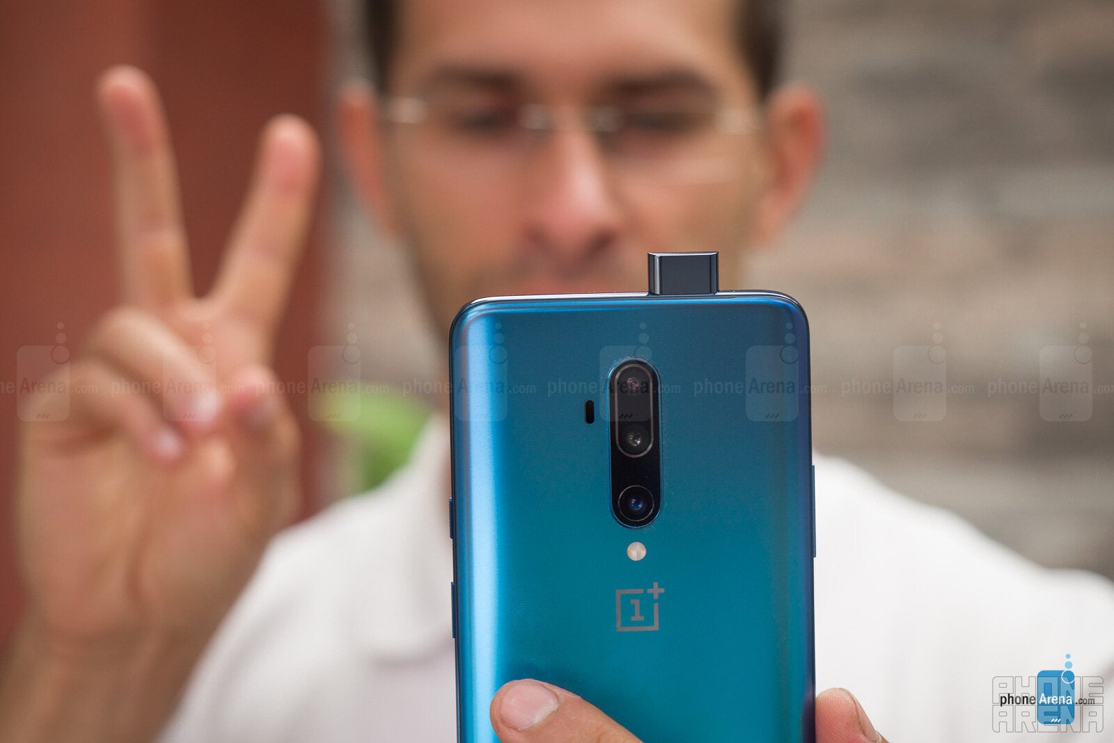To use the face unlock you have to wait for the selfie camera to pop up - OnePlus 7T Pro Review
