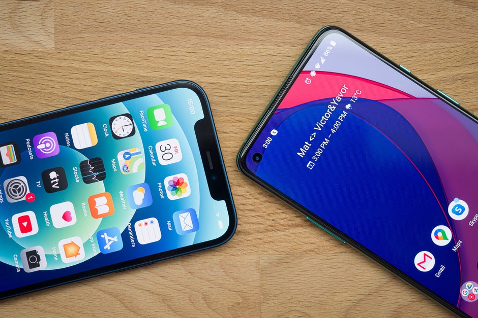 OnePlus 8T vs iPhone 12