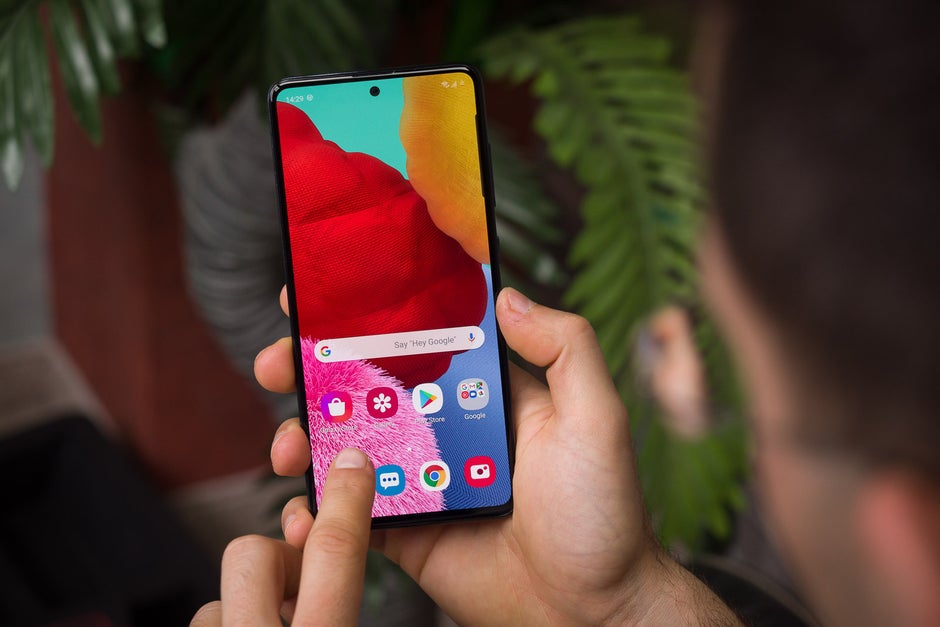 On the front, the Galaxy A52 5G will look just like the Galaxy A51 5G (shown here) - Samsung Galaxy A52 5G vs Galaxy A51 5G: early comparison