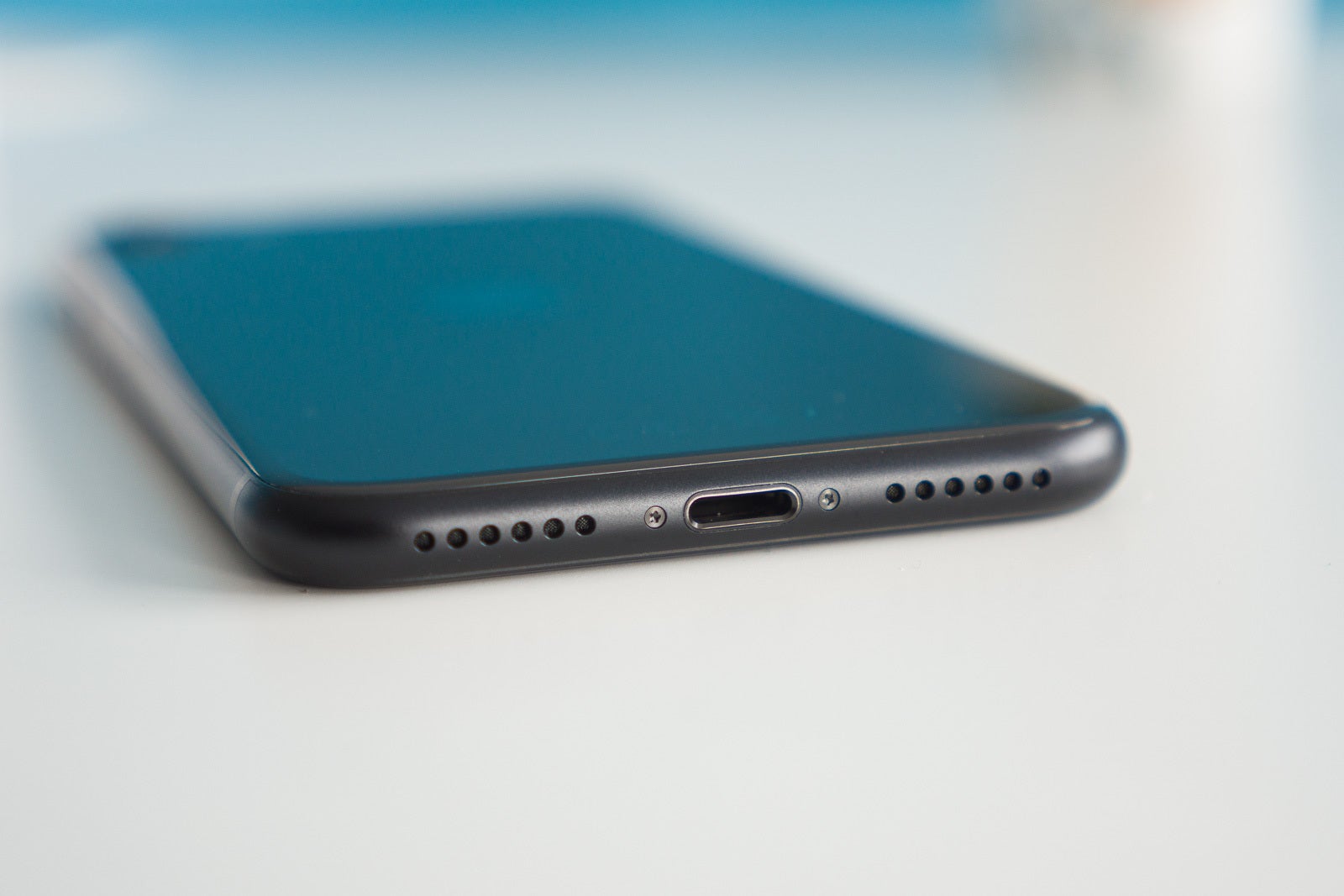 iPhone SE (2020 - Samsung Galaxy A52 vs iPhone SE (2020)