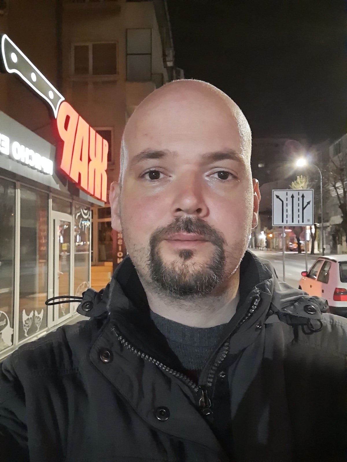 A51 nighttime selfie - Samsung Galaxy A52 5G vs Galaxy A51 5G comparison