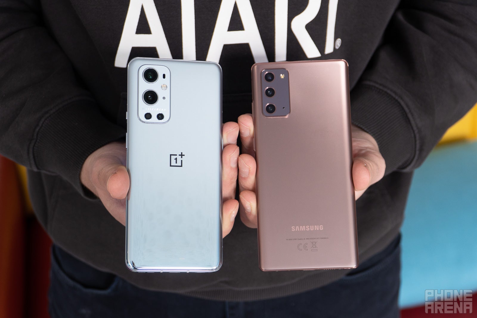 The OnePlus 9 Pro (left) and Galaxy Note 20 (right) - OnePlus 9 Pro vs Samsung Galaxy Note 20