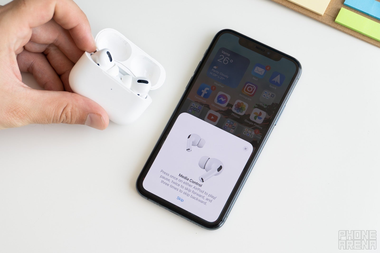 Sony WF-1000XM4 vs Apple AirPods Pro: Battle of the Best True Wireless  Earbuds - Counterpoint