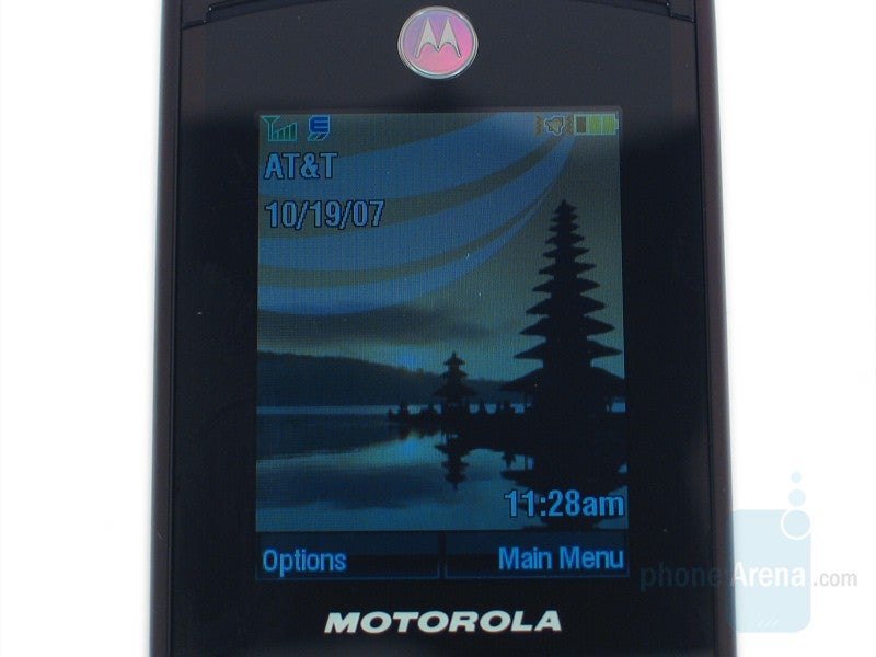 Inside Display - Motorola RAZR2 V9 Review