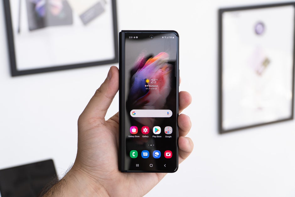 Samsung Galaxy Z Fold 3 review: the story unfolds