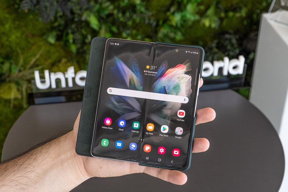 Samsung Galaxy Z Fold 3 review: the story unfolds