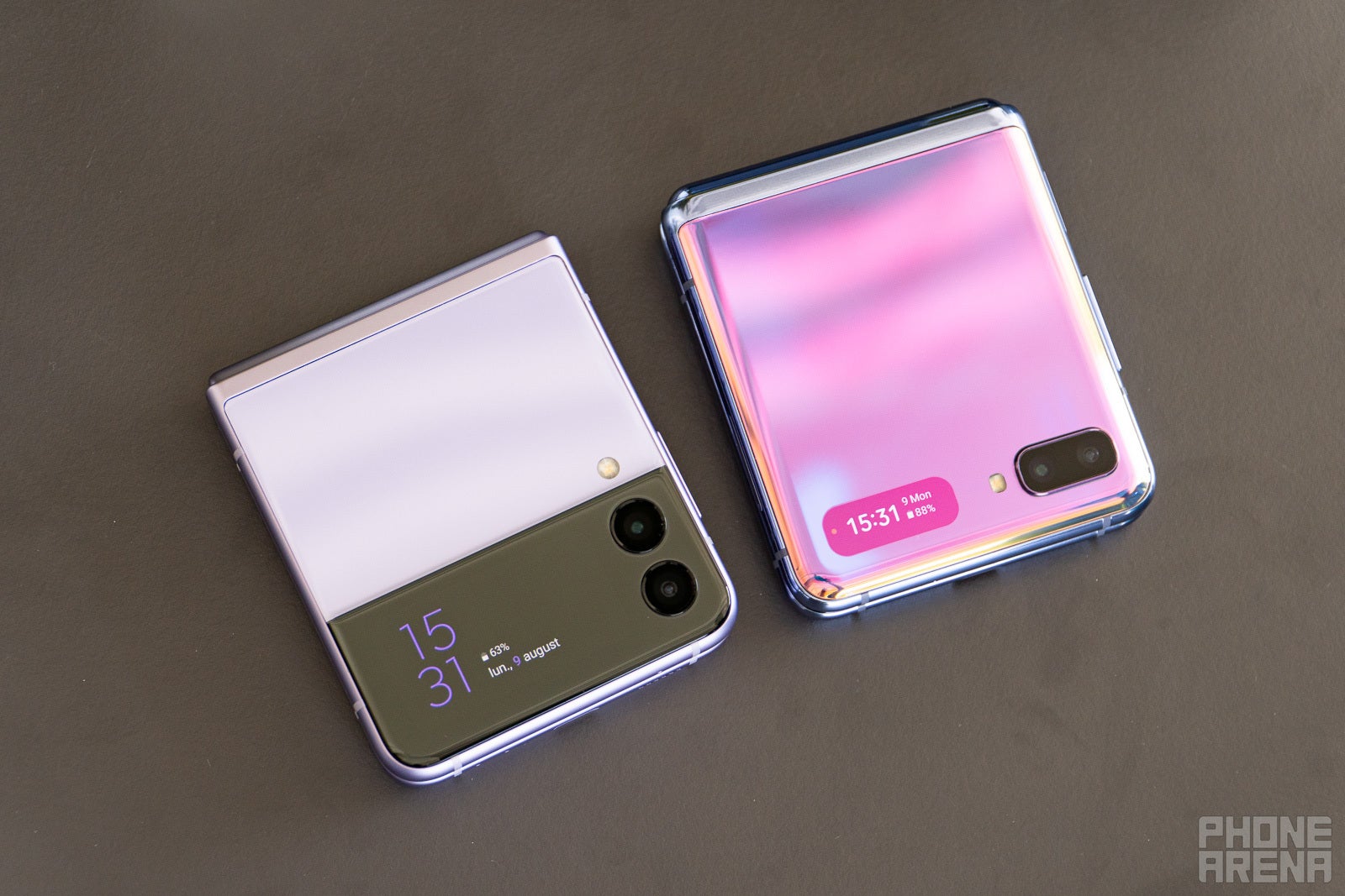 Samsung Galaxy Z Flip 3 vs Z Flip 5G: key differences