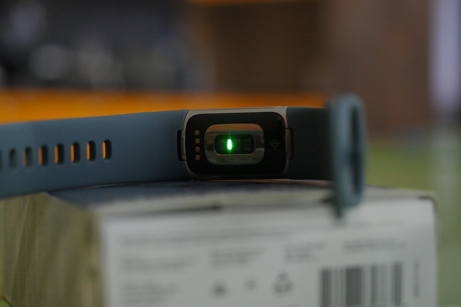 Fitbit Charge 5 heart rate sensor - Fitbit Charge 5 Review
