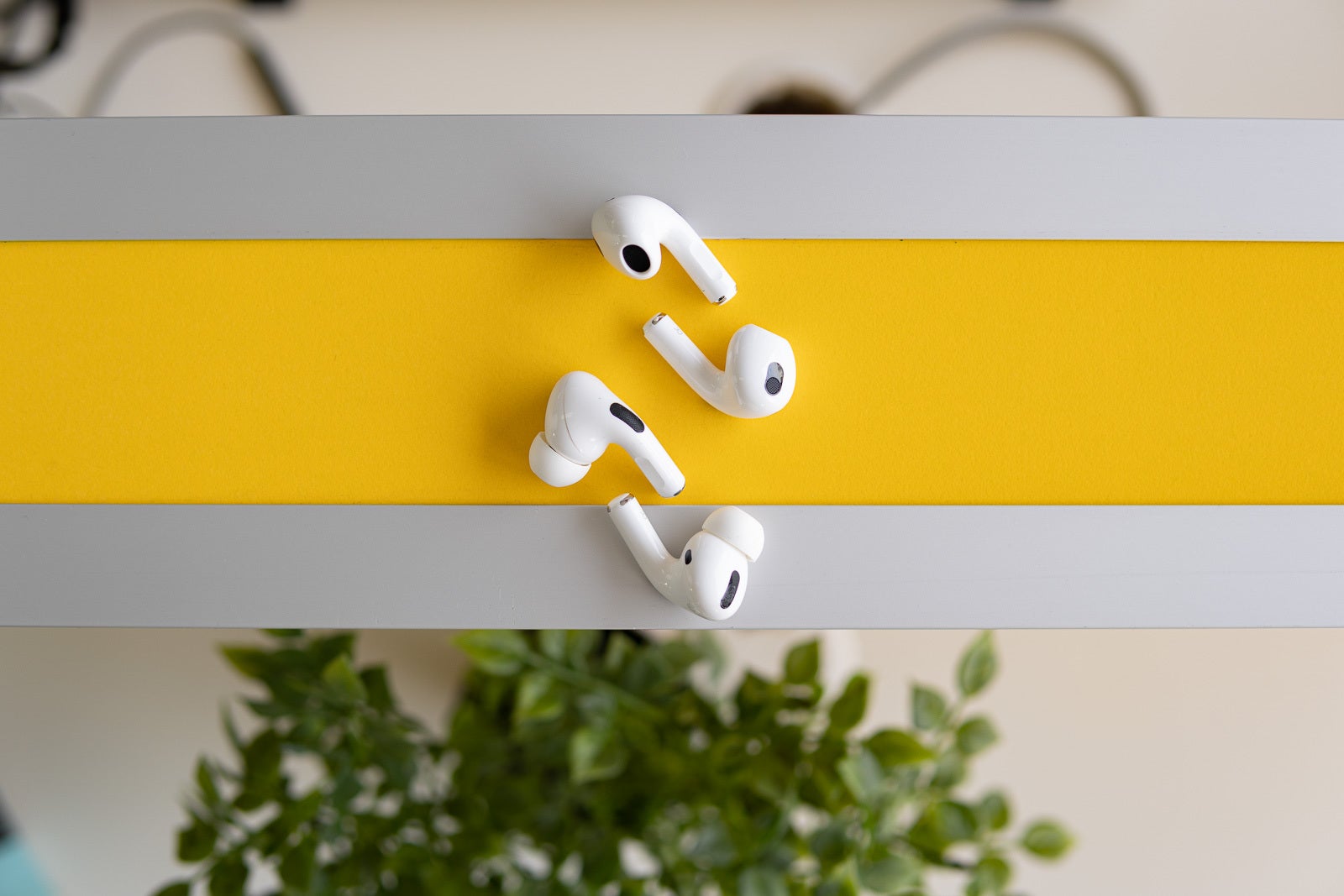 AirPods 3 earbuds (top) and AirPods Pro earbuds (bottom) - AirPods 3 vs AirPods Pro: Do you want ANC or not?