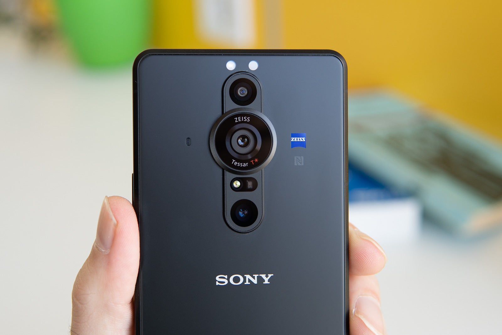 gewoon Sympton De eigenaar Sony Xperia PRO-I review: The Camera phone - PhoneArena