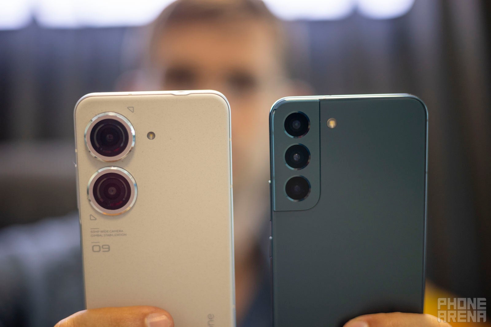 Asus Zenfone 9 vs Samsung Galaxy S22: which one is the best "mini" Android?