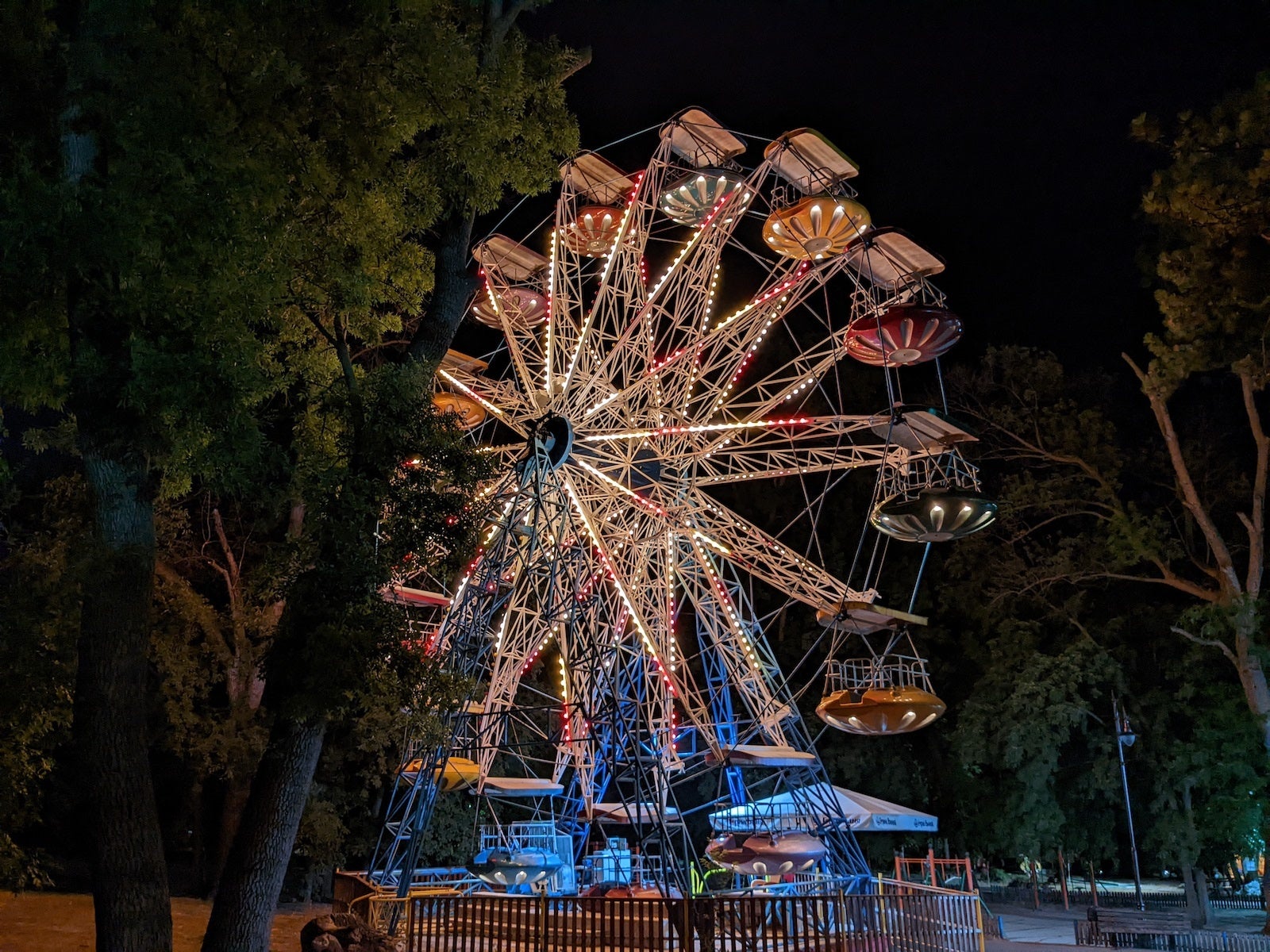 Pixel 6a main camera in low light - Google Pixel 6a vs Pixel 6: key differences