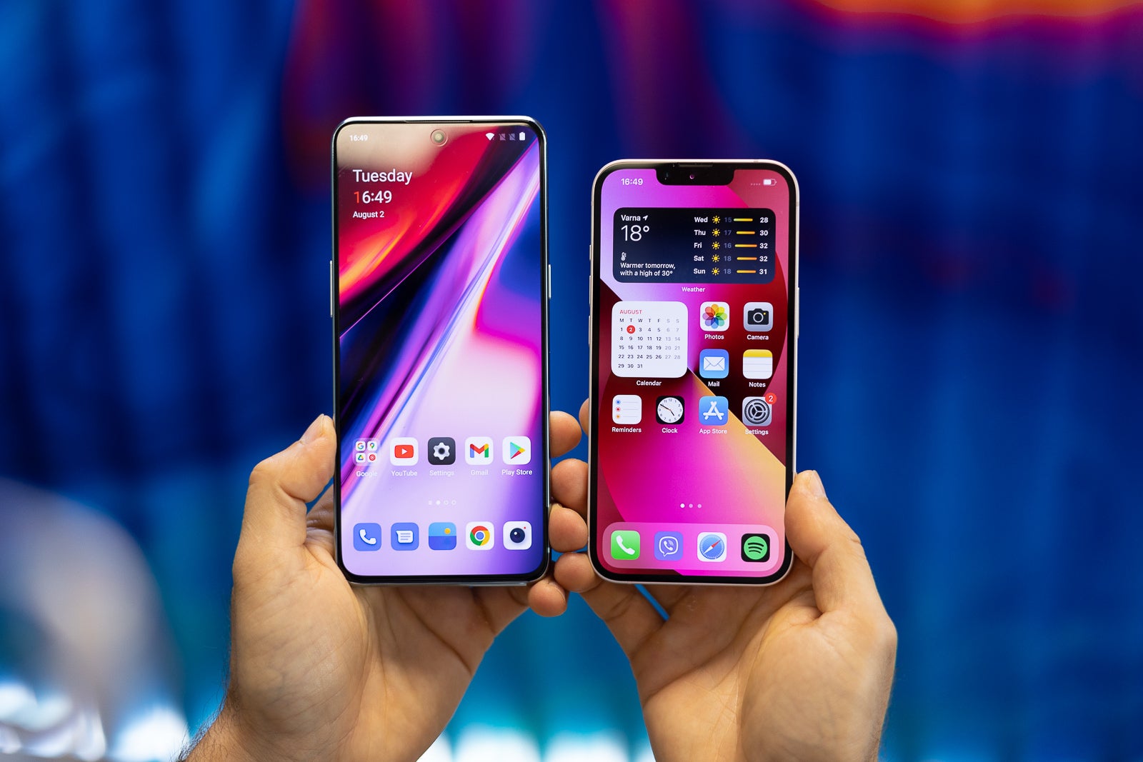 one plus 10t vs iphone 12