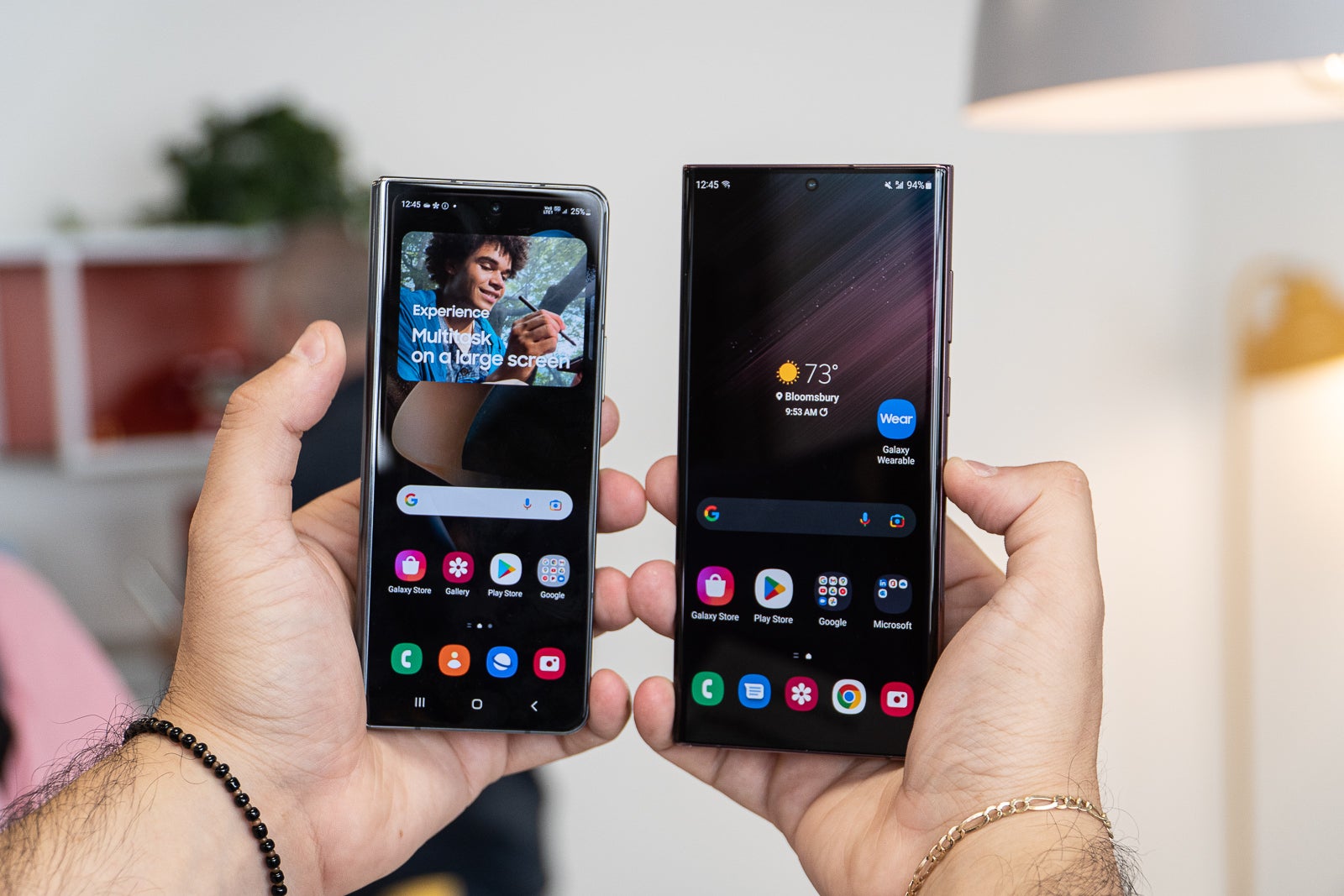 Image credit PhoneArena - Samsung Galaxy Z Fold 4 vs Galaxy S22 Ultra: comparison