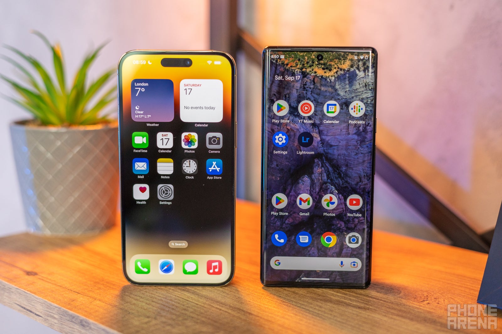 Xiaomi 13 Pro vs iPhone 14 Pro Max: Has Xiaomi built the iPhone killer? -  PhoneArena